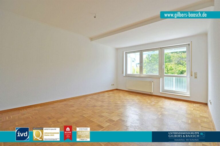 Helle Mietwohnung mit Balkon in beliebter Lage