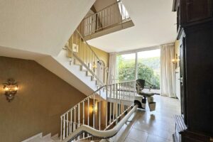 Treppenhaus im EG