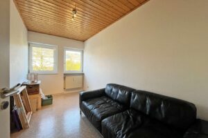 Arbeits- oder Schlafzimmer