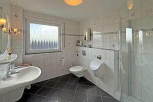 Tageslichtbad im EG