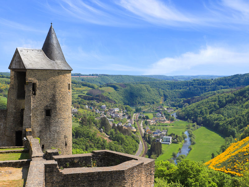 Burg Bourscheid – Mittelalterliche Festung mit grandiosem Blick