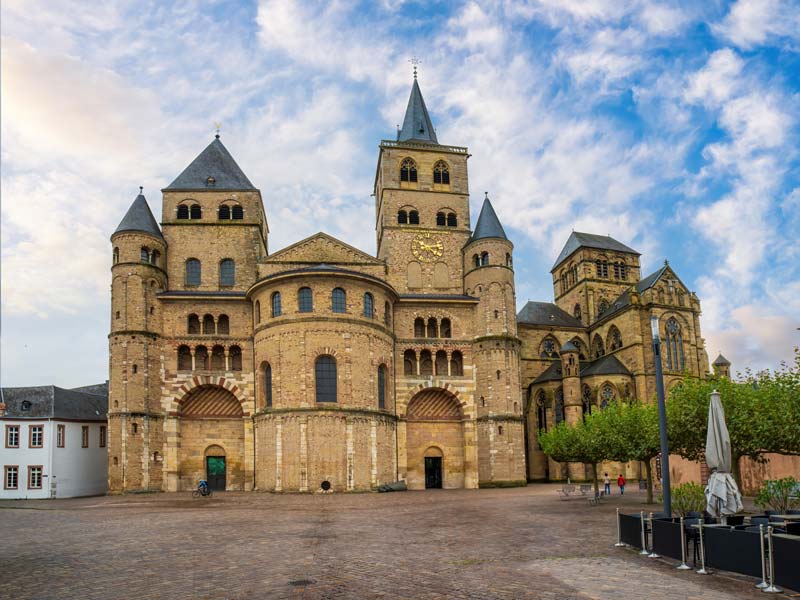Kathedrale von Heiligem Peter und Liebfrauenkirche in Trier