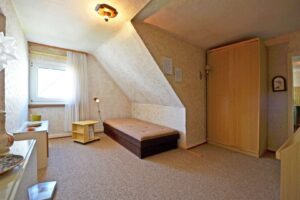 Kinderzimmer oder Büro