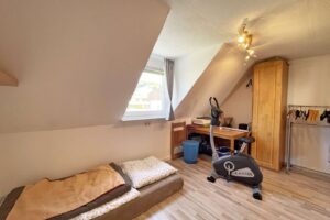 Schlafzimmer 3