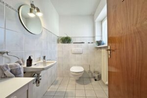 Gäste-WC im OG