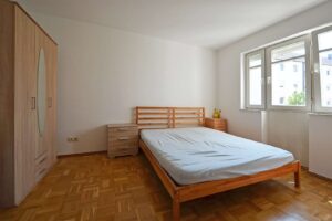 Zweites Schlafzimmer