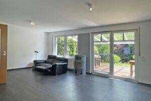 Großes Wohnzimmer