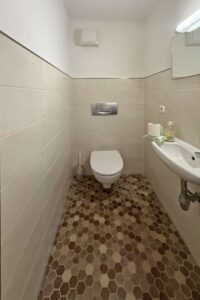 Praktisches Gäste-WC