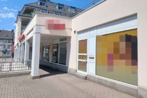 Außenansicht der Liegenschaft