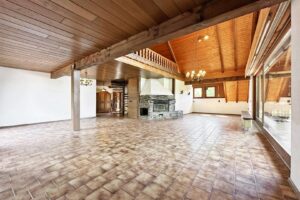 Großes Wohnzimmer Wohnung OG