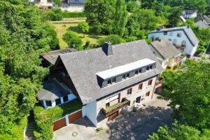 ZFH mit großem Grundstück