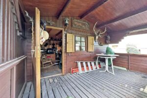 Terrasse am Gartenhaus