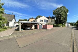 EFH mit Carport