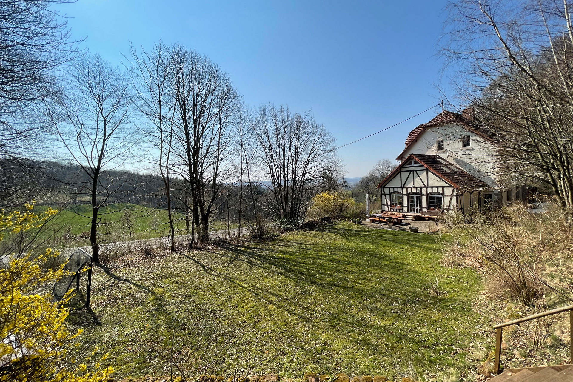 Besondere-Alleinlage