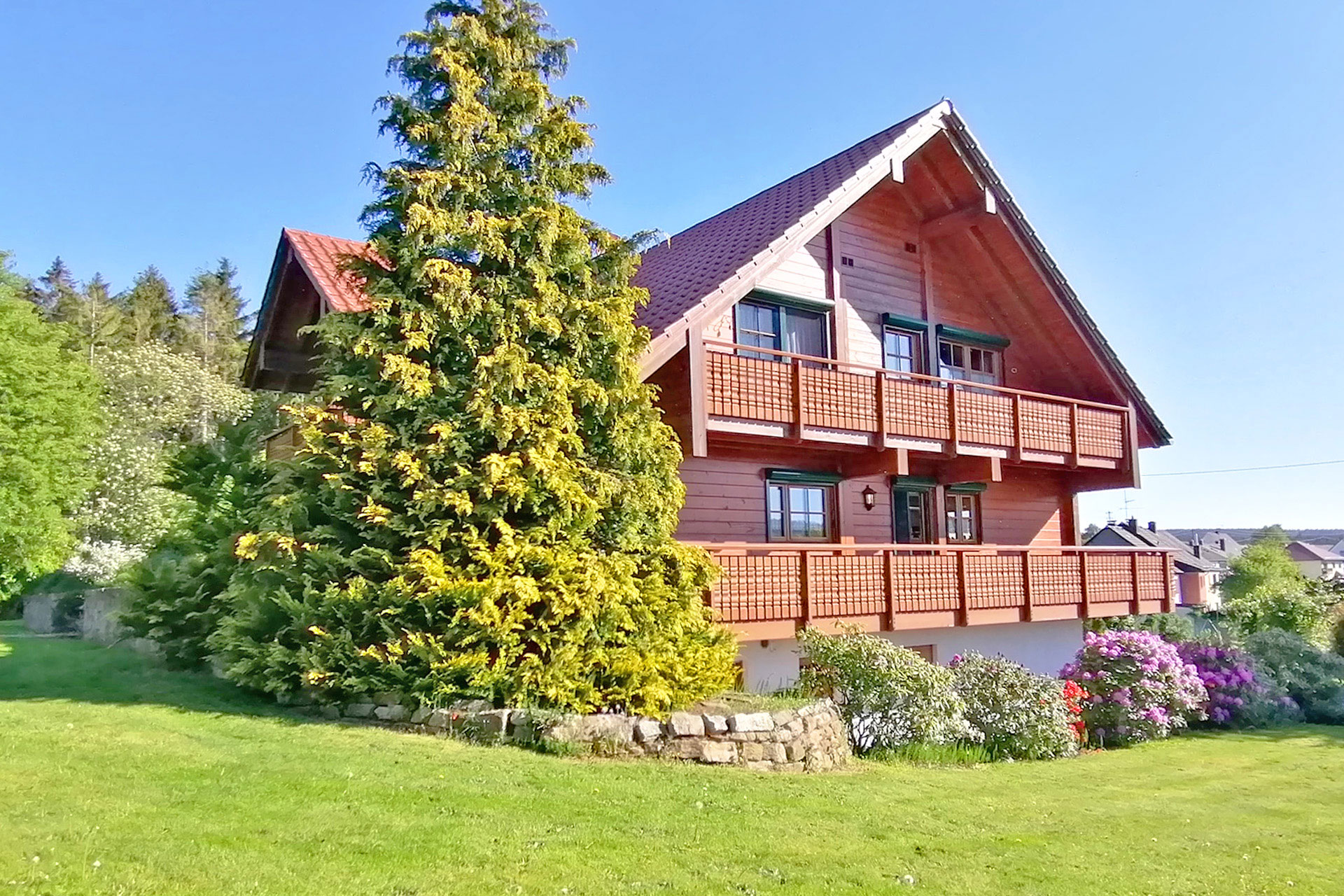 Einzigartiges-Gebäude-in-dieser-Lage