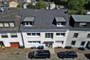 Luftansicht Vorderseite Dach