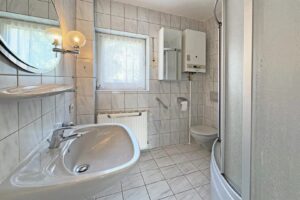 Badezimmer im OG