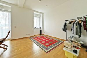 Wohn- & Schlafzimmer