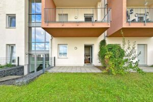 überdachte Terrasse