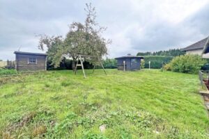 Weitläufiger Garten