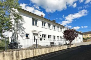 Großes Einfamilienhaus in Liersberg