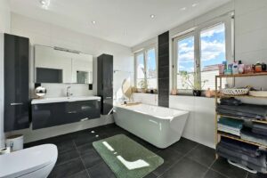 Tageslichtbad im 1.OG