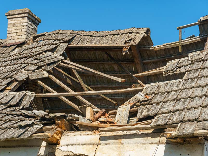 Dach, Fassade und Regenwasser – die ersten Verteidigungslinien vor Witterung