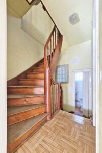 Treppenhaus 1.OG Nr. 23