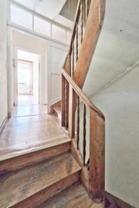 Treppenhaus 1.OG Nr. 24