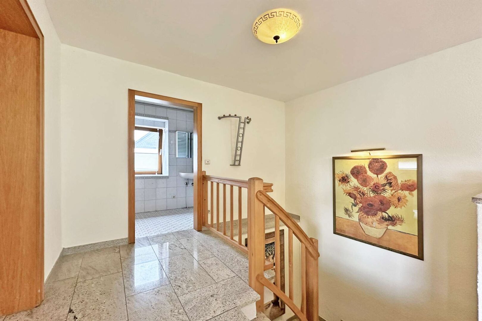 zweite Diele mit Treppenhaus im 1.OG