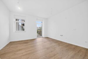 Offene Küche mit direktem Zugang zur Sonnenterrasse