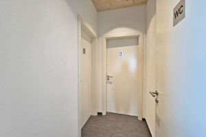 getrennte Sanitäranlagen