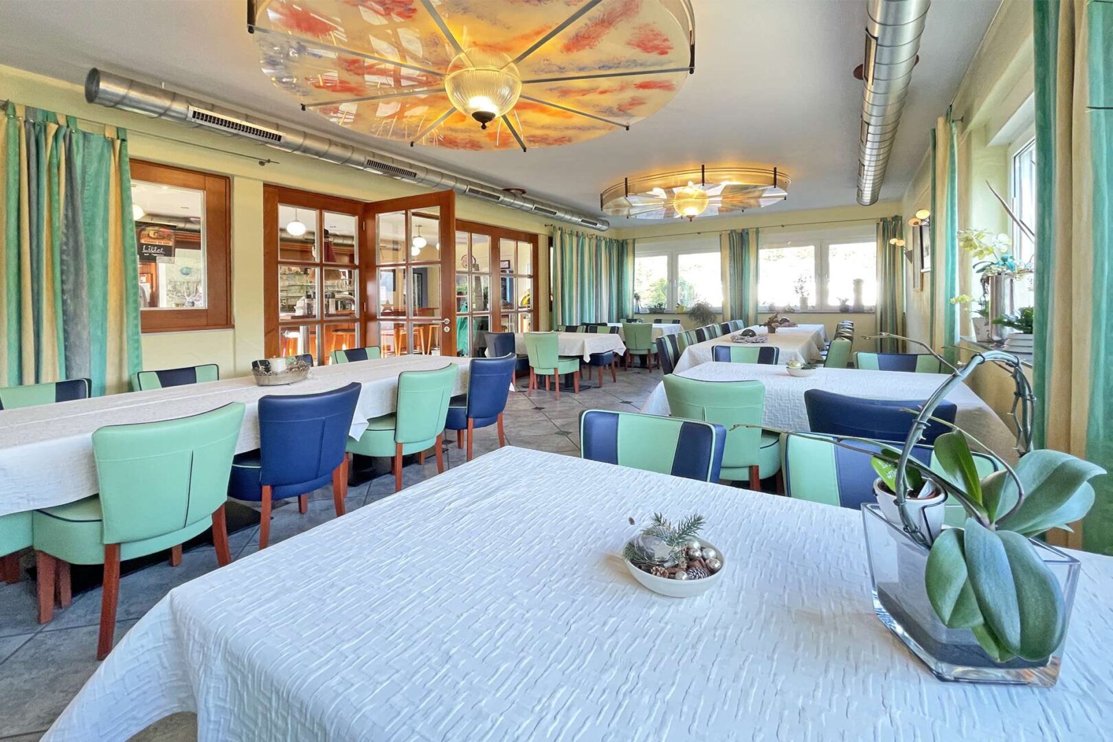 Gemütliche Wirtschaftsfläche