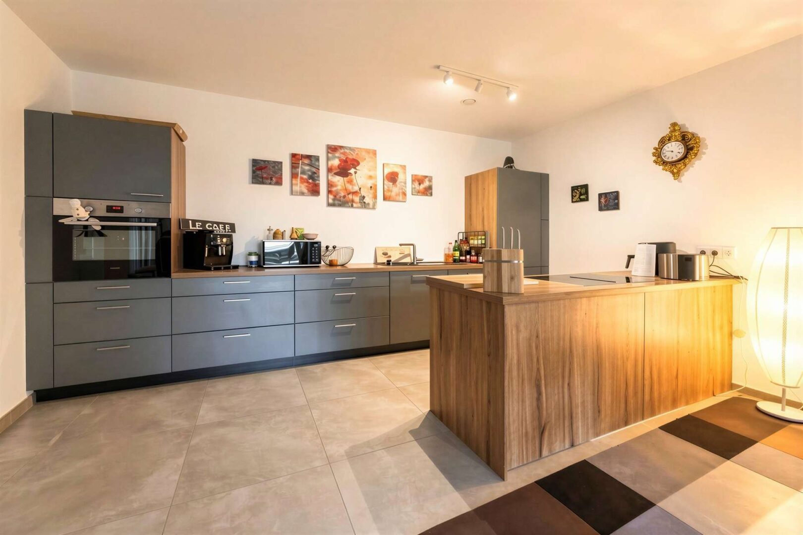 moderne Einbauküche