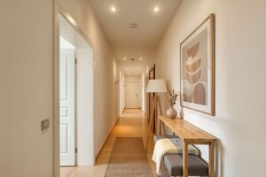 Wohnungsflur - (KI generierter Gestaltungsvorschlag)