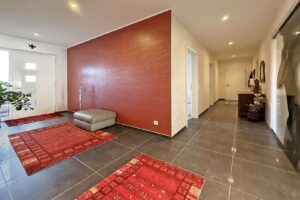 großzügiger Dielen- & Flurbereich