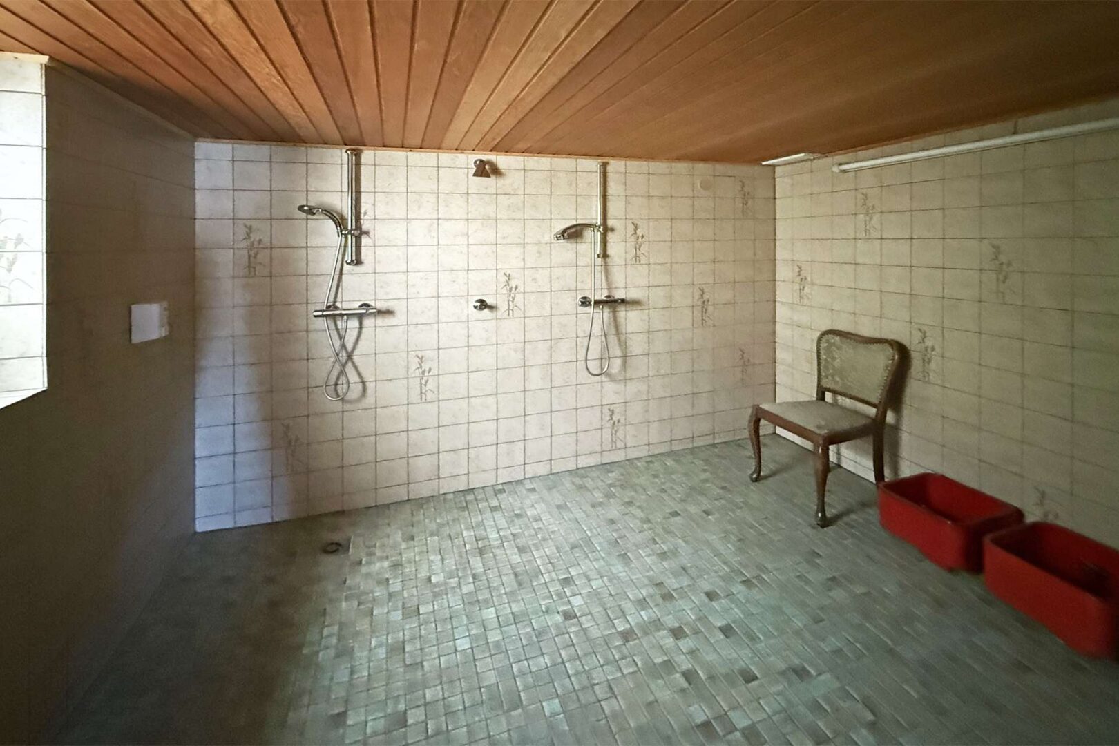 Saunanebenraum mit Ausbaupotenzial