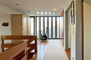 helle, große Diele im DG