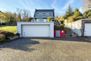 Doppelgarage _ Außenstellplätze