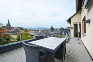 Terrasse mit Weitblick (EG)