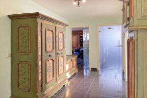 Breiter Flurbereich UG