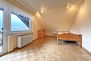 Kinderzimmer mit Balkon