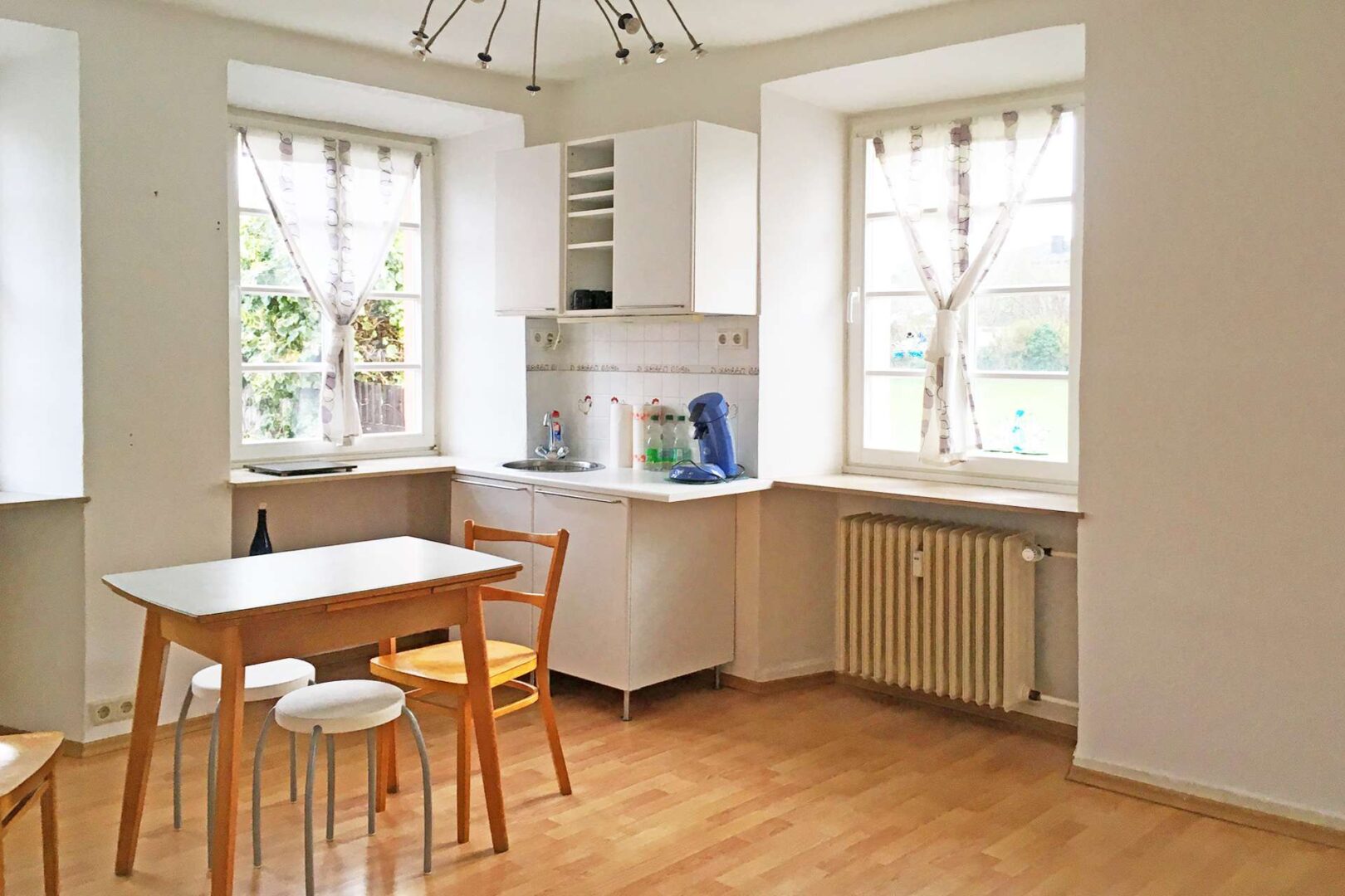 Gemütliche Küche unten