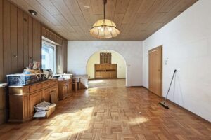 großes Wohn- & Esszimmer