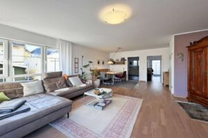 großzügiges Wohn- & Esszimmer im EG