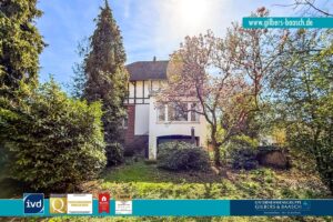 Charmante Altbauvilla mit großzügigem Garten