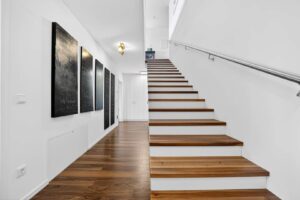 Treppe vom EG zum Gartengeschoss