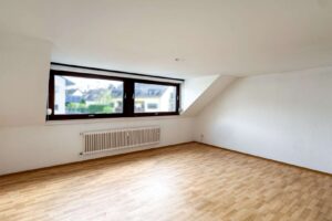 Wohnzimmer DG