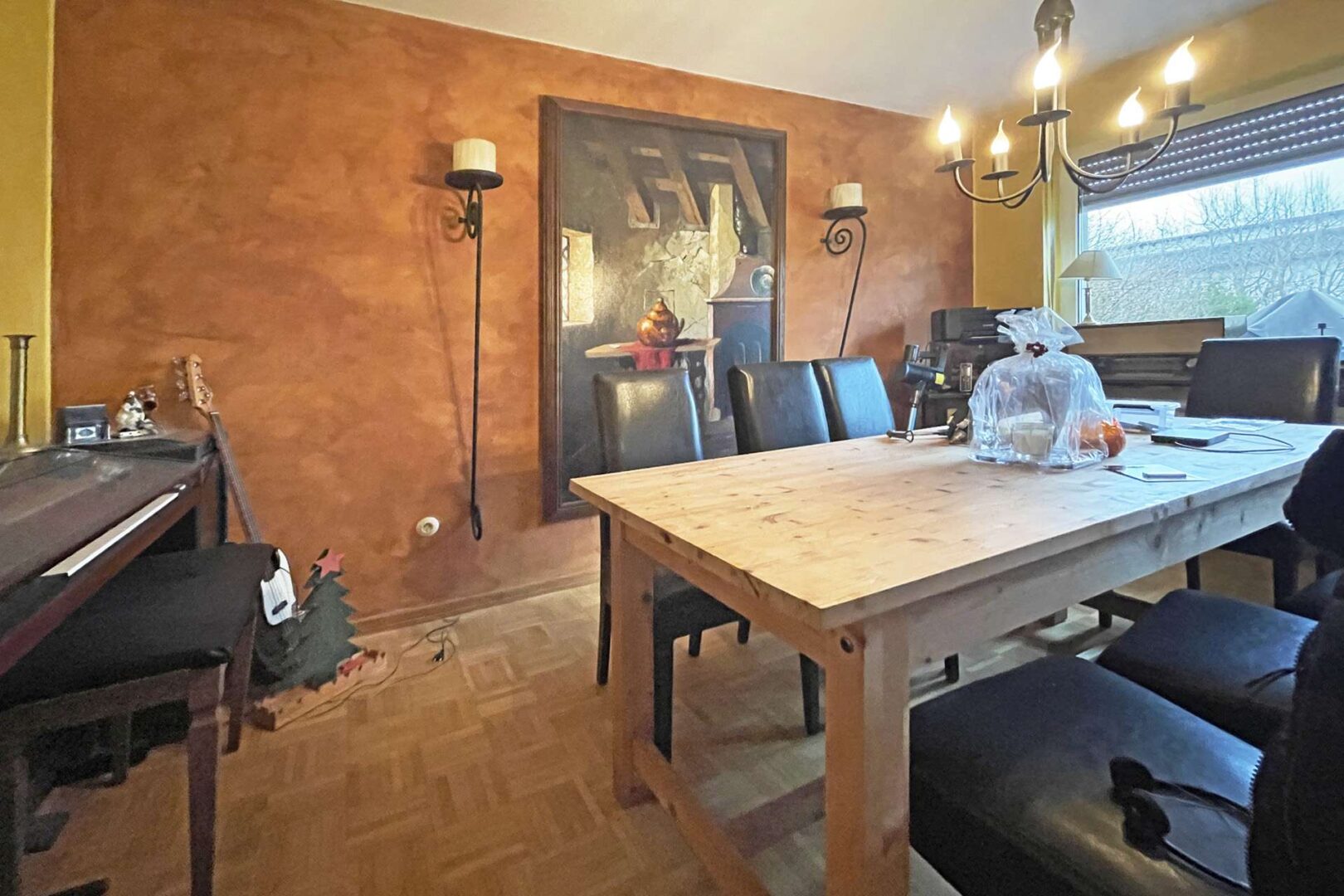 Wohnung 1 Esszimmer