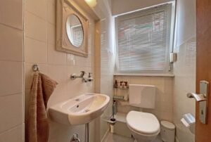 Wohnung 2 Gäste WC